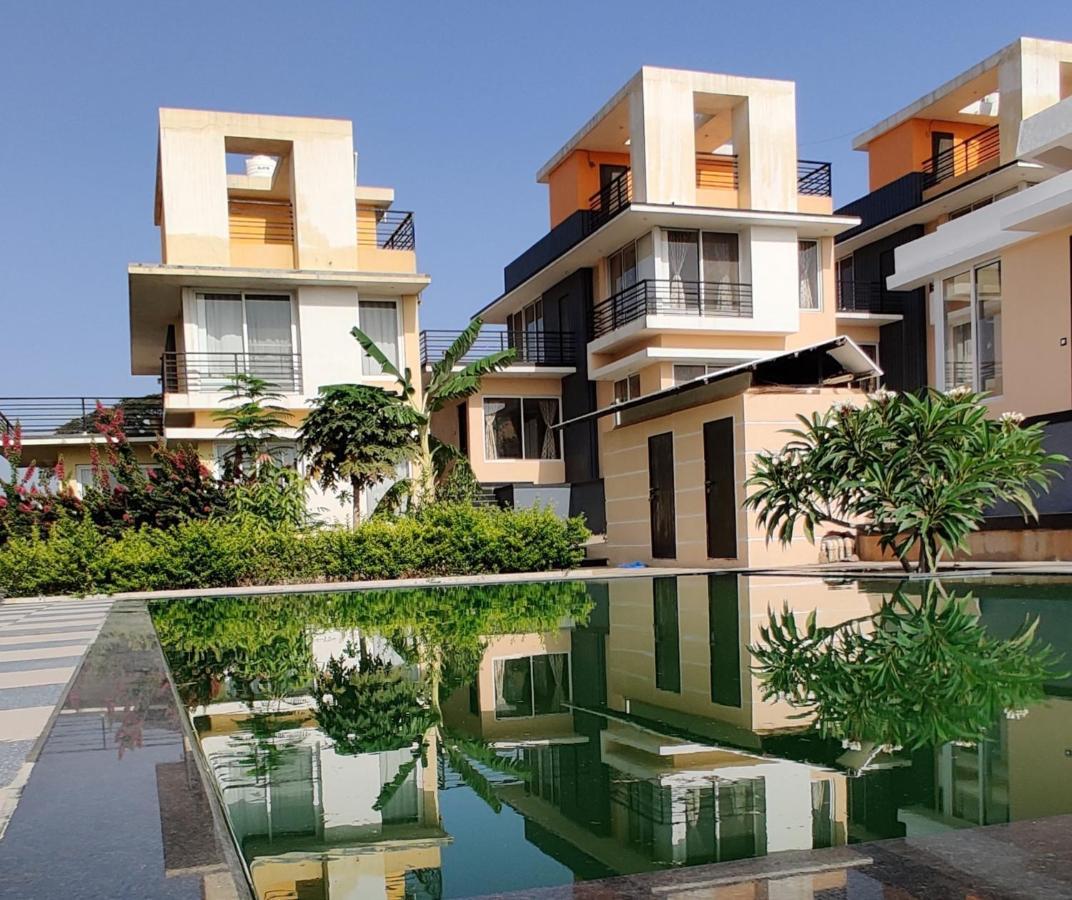 Royal Meadows - Igatpuri Bungalow B Zewnętrze zdjęcie