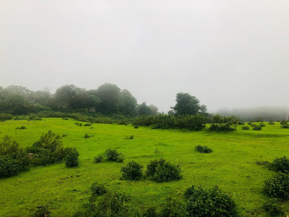 Royal Meadows - Igatpuri Bungalow B Zewnętrze zdjęcie
