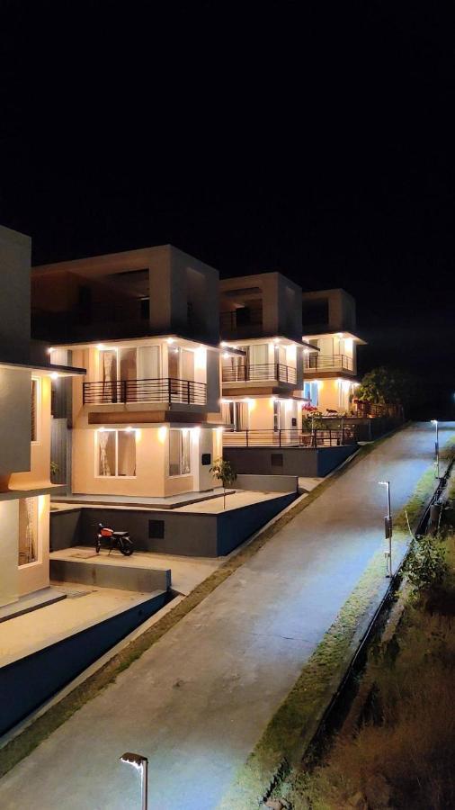 Royal Meadows - Igatpuri Bungalow B Zewnętrze zdjęcie